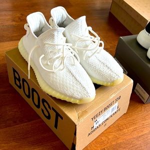 Yeezy boost 350 V2 sz 11.5